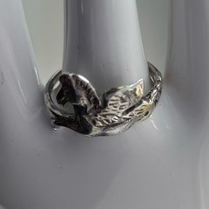 Vintage Pegasus UX 925 stamped sterling silver unicorn women ring. Size 8. Used.